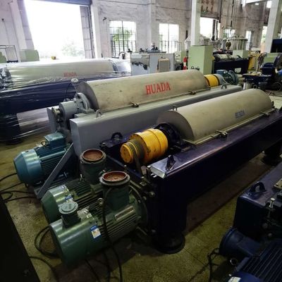 Attrezzatura di separazione di scarico del rotolo della centrifuga di LW 2800-3200r/Min High-Performance Drilling Mud Industrial