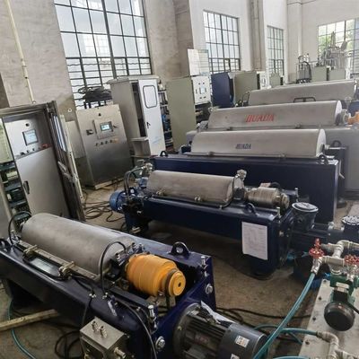Centrifuga del decantatore di scarico del rotolo 904L di acciaio inossidabile di servizio di Dopo-vendita LW850 applicata al recupero delle particelle del siero di latte